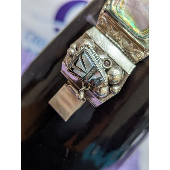 Vintage Taxco, Link Style Bracelet with Abalone Carved Heads and Blocks - Picture 9 of 9